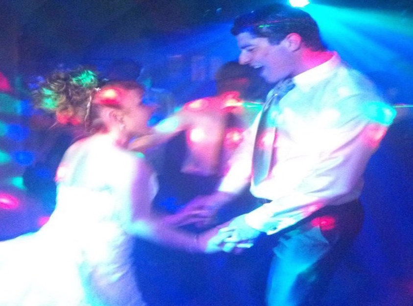 Montaje de DJ y sonido en banquete de boda en Barcelona